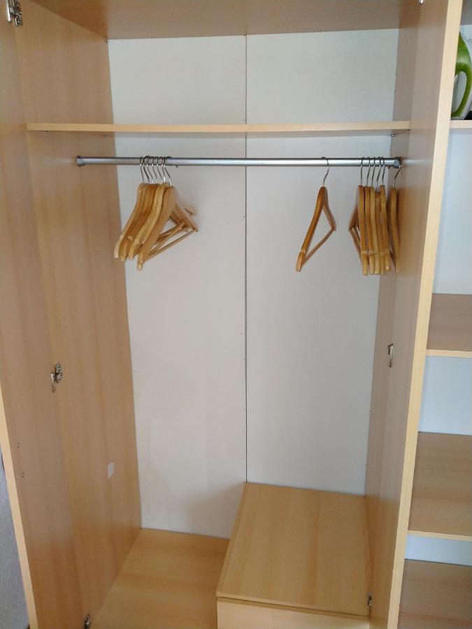 شقة Studio, 4-7 Mins To Bern Main Station By Train المظهر الخارجي الصورة