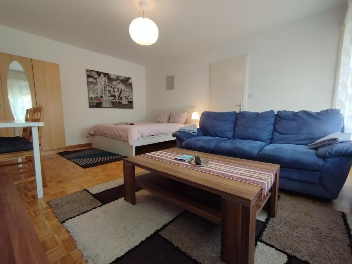 شقة Studio, 4-7 Mins To Bern Main Station By Train المظهر الخارجي الصورة